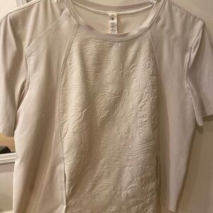 Lululemon Athletica White Ribbed Short Sleeve Tee